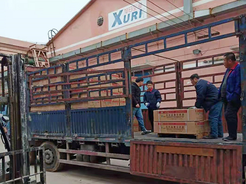 風(fēng)機盤(pán)管整車(chē)發(fā)貨